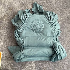 Lillebaby, LÍLLÉbaby Dragonfly Wrap in Bluestone